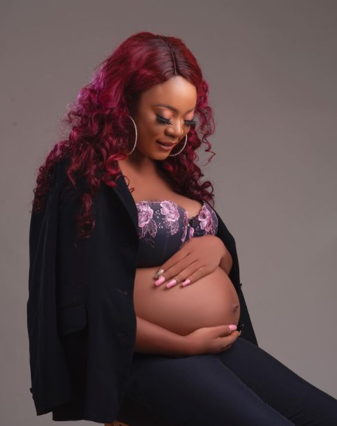 After 5years of Childless Marriage Nigerian lady finally Gives birth