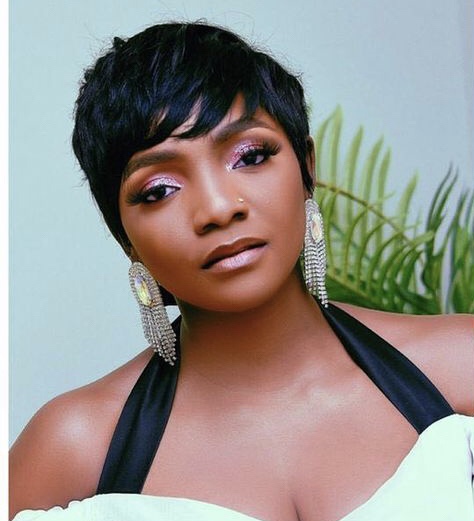 Simi reveals one of the questions she gets at bars and clubs